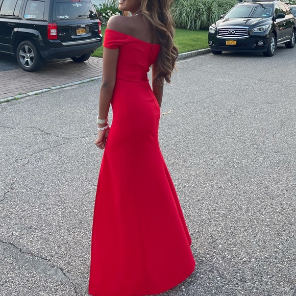 Windsor myra formal high slit dress - Picture 5 of 6